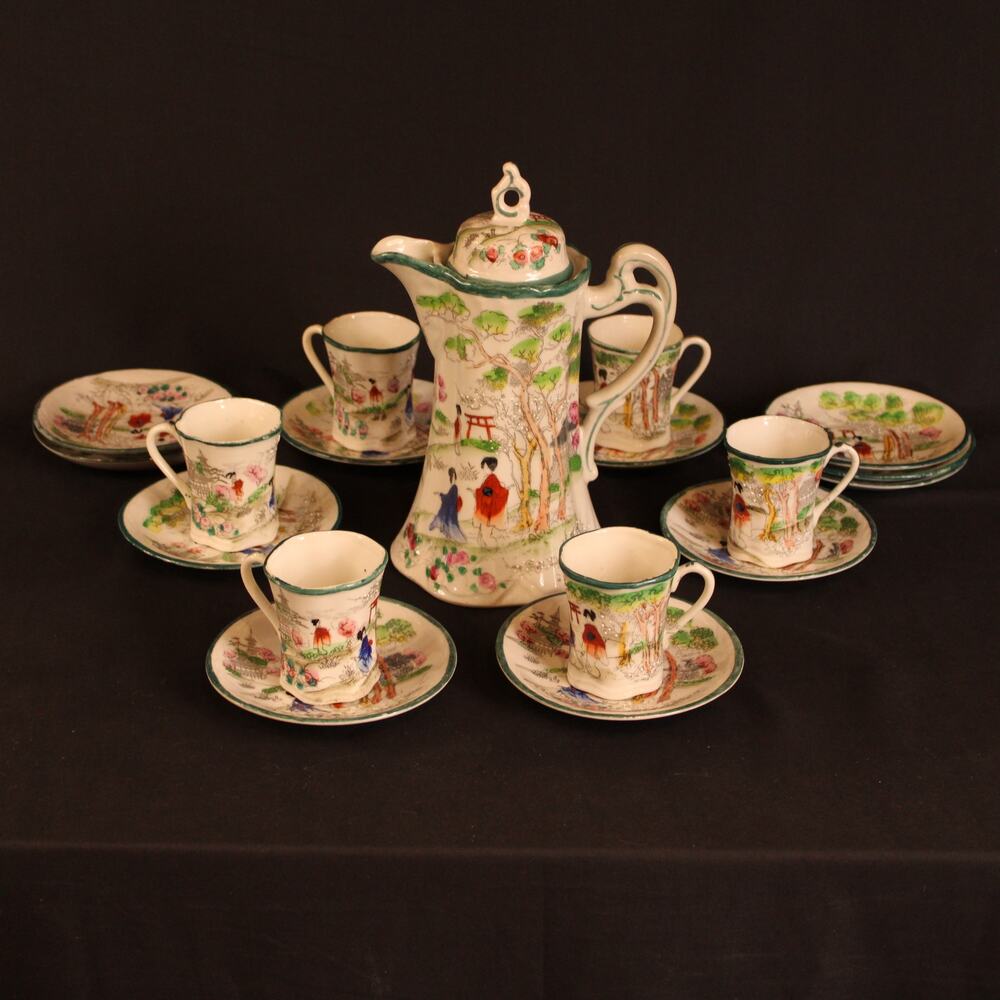 Vintage Hand Painted Japanese Geisha Chocolate Pot/ Tea Set of 6 + 5 Saucers